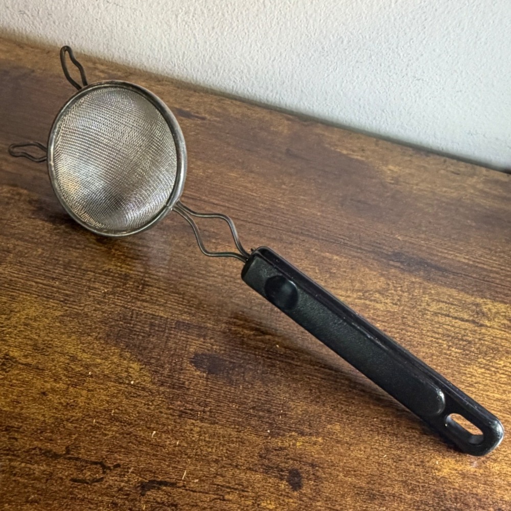 Ekco Fine Mesh Kitchen Strainer Black Handle Small Tea Sifter 3095